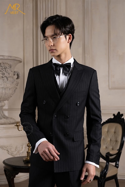 Pinstripe black double breasted jacket XXL