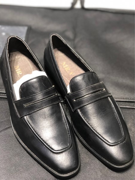 Giày lười quay ngang đen size 38