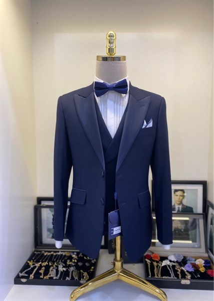 Midnight Blue Tuxedo M