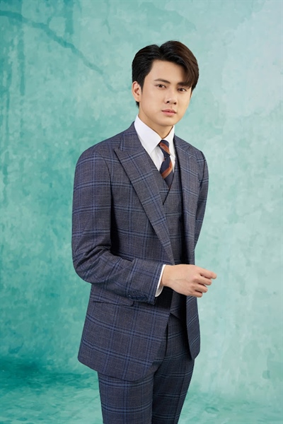 Notch lapel tartan blue jacket L