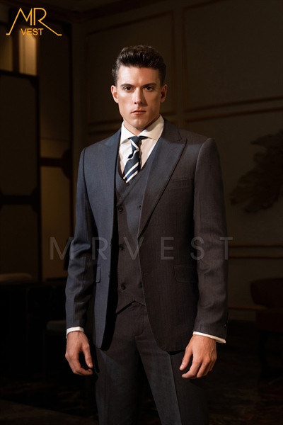 Herringbone gray peak lapel jacket XL