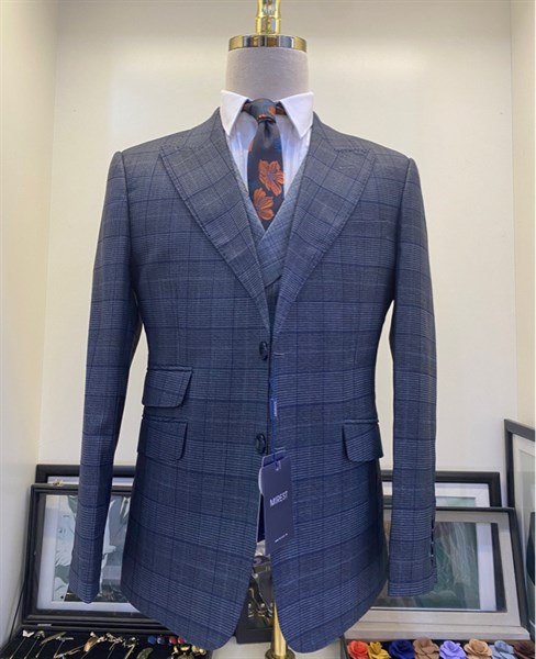 Dark gray glen plaid